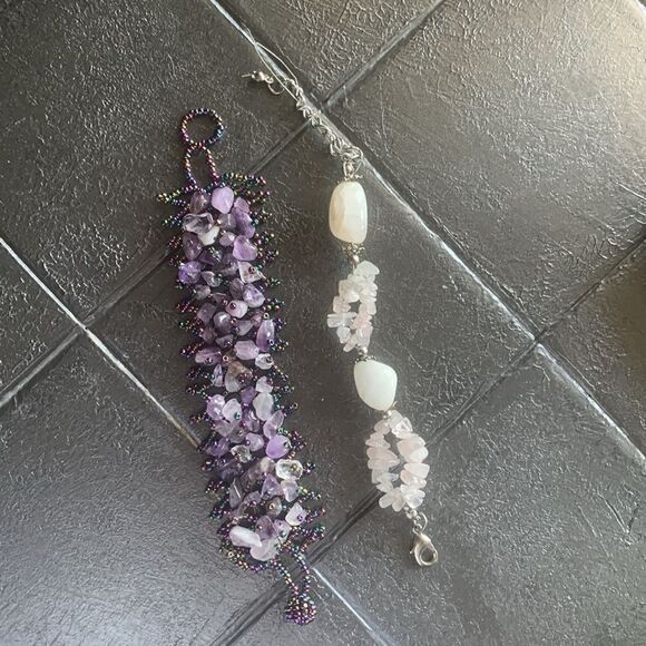 Beautiful Purple Beadwork Bracelets SET of 2, Unmarked - Picture 3 of 4